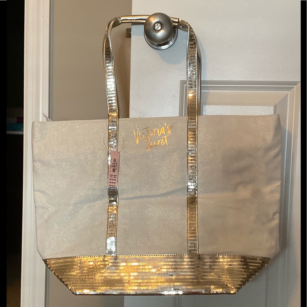 NWT Victoria’s Secret Bag with Sequins!